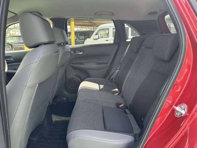 ホンダ フィット　ハイブリッド １．５ Ｅ：ＨＥＶ ＲＳ R4年 (東海) 99