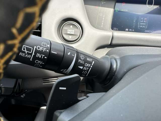 ホンダ フィット　ハイブリッド １．５ Ｅ：ＨＥＶ ＲＳ R4年 (東海) 99