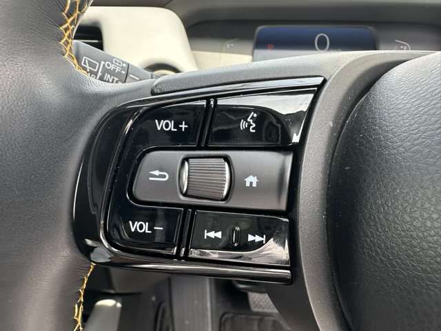 ホンダ フィット　ハイブリッド １．５ Ｅ：ＨＥＶ ＲＳ R4年 (東海) 99