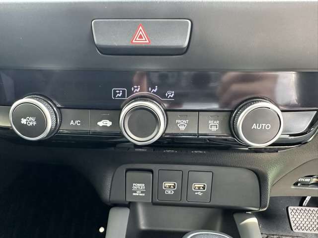 ホンダ フィット　ハイブリッド １．５ Ｅ：ＨＥＶ ＲＳ R4年 (東海) 99