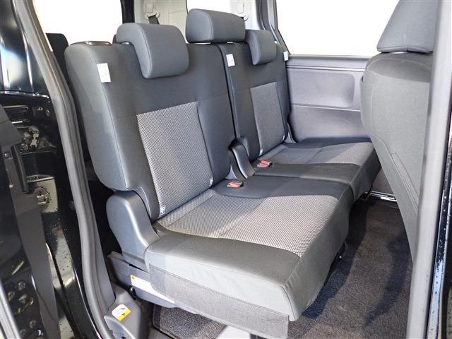 トヨタ シエンタ　ハイブリッド ハイブリッド １．５ Ｇ R5年 (関東) 99