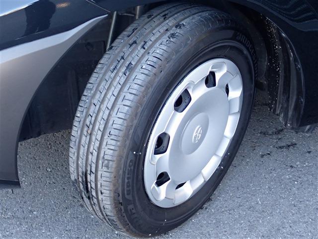 トヨタ シエンタ　ハイブリッド ハイブリッド １．５ Ｇ R5年 (関東) 99