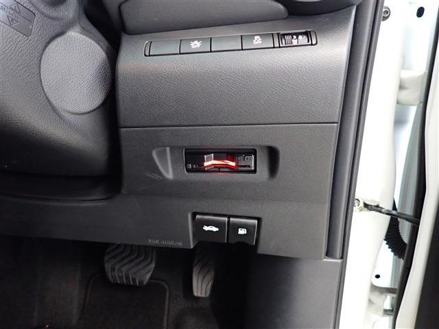 日産 キックス １．２ Ｘ ＦＯＵＲ （Ｅ－ＰＯＷＥＲ） ４ＷＤ R5年 (関東) 99