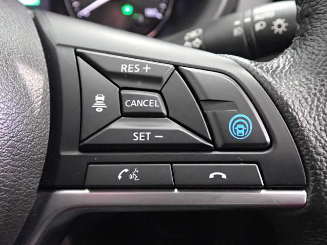 日産 キックス １．２ Ｘ ＦＯＵＲ （Ｅ－ＰＯＷＥＲ） ４ＷＤ R5年 (関東) 99