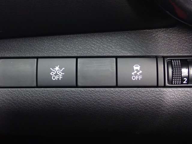 日産 キックス １．２ Ｘ ＦＯＵＲ （Ｅ－ＰＯＷＥＲ） ４ＷＤ R5年 (関東) 99