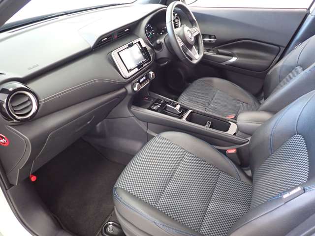 日産 キックス １．２ Ｘ ＦＯＵＲ （Ｅ－ＰＯＷＥＲ） ４ＷＤ R5年 (関東) 99