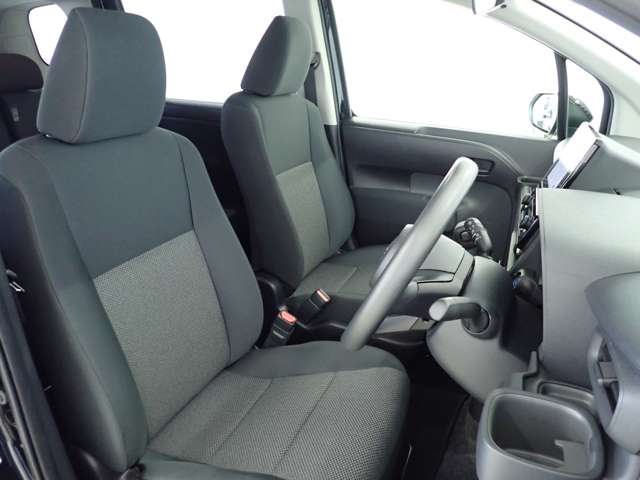 トヨタ シエンタ　ハイブリッド ハイブリッド １．５ Ｇ R5年 (関東) 99