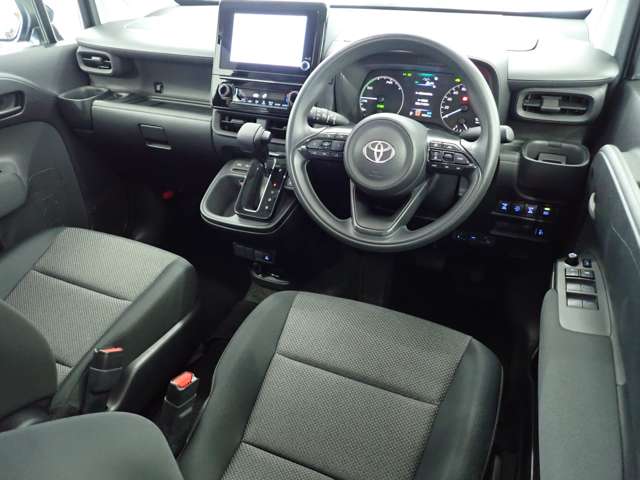 トヨタ シエンタ　ハイブリッド ハイブリッド １．５ Ｇ R5年 (関東) 99