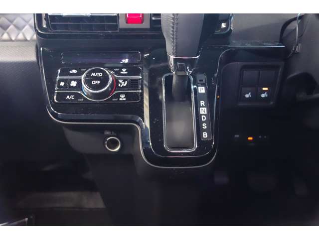 ダイハツ タント ６６０ カスタム ＲＳ スタイルセレクション ４ＷＤ R3年 () 99