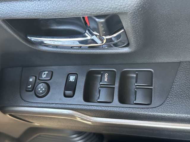 スズキ ハスラー ６６０ ＪスタイルＩＩ R6年 (中国) 99