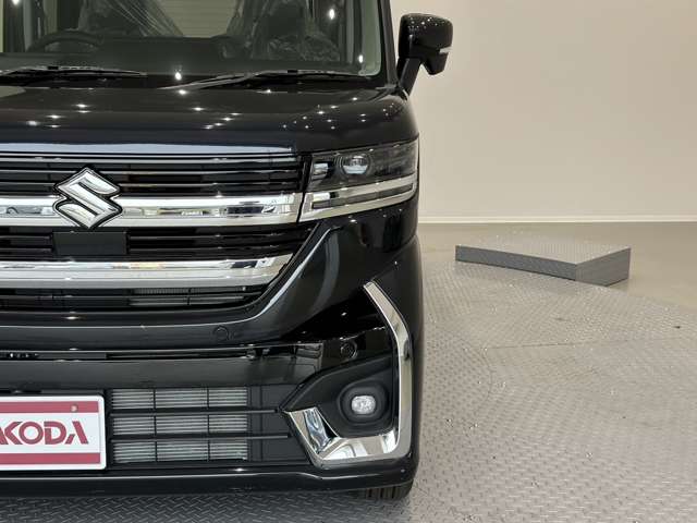 スズキ スペーシア　ギア ６６０ カスタム ハイブリッド ＸＳターボ R5年 (中国) 99