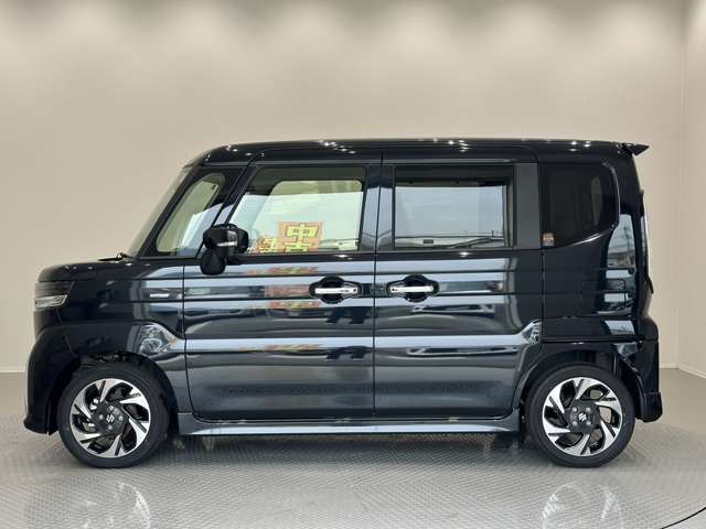 スズキ スペーシア　ギア ６６０ カスタム ハイブリッド ＸＳターボ R5年 (中国) 99