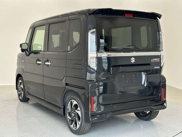 スズキ スペーシア　ギア ６６０ カスタム ハイブリッド ＸＳターボ R5年 (中国) 99