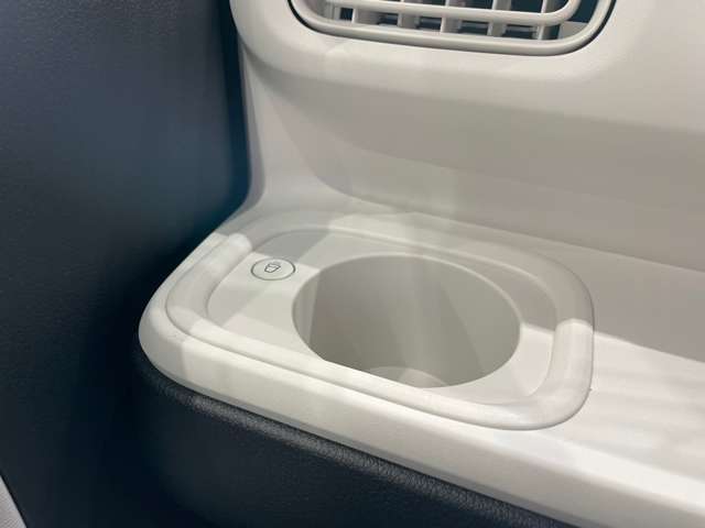 ダイハツ ムーヴ　キャンバス ６６０ ストライプス Ｇ R4年 (中国) 99