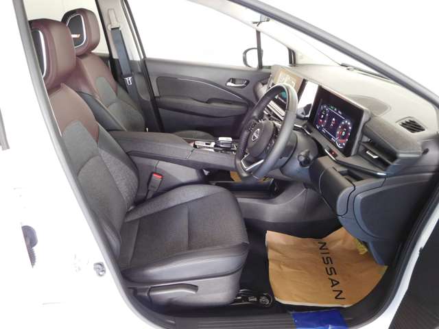 日産 ノートオーラ １．２ Ｇ R5年 (九州・沖縄) 99