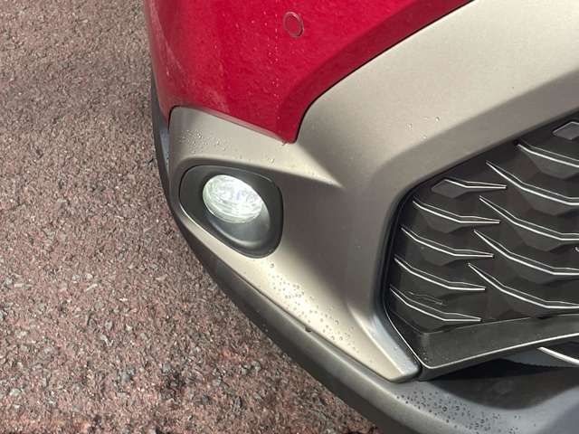 トヨタ カローラクロス　ハイブリッド １．８ ハイブリッド Ｚ Ｅ－ＦＯＵＲ ４ＷＤ R4年 (東北) 99