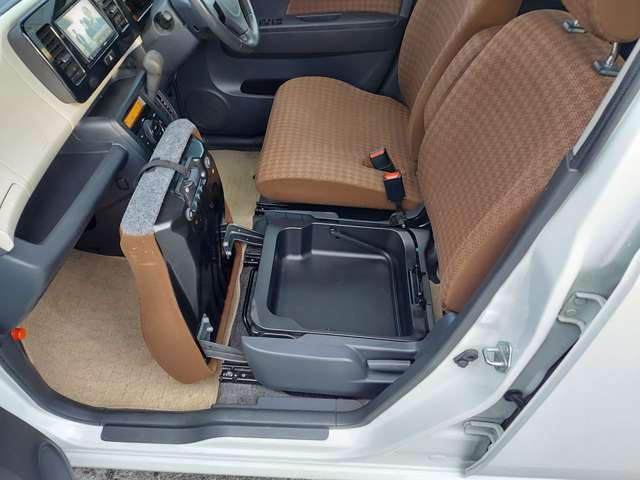 日産 モコ ６６０ Ｘ H26年 (九州・沖縄) 99