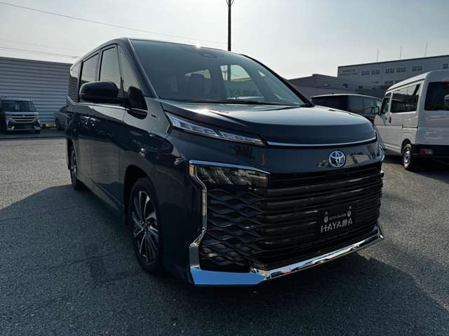 トヨタ ヴォクシー １．８ ハイブリッド Ｓ－Ｚ R7年 (九州・沖縄) 99