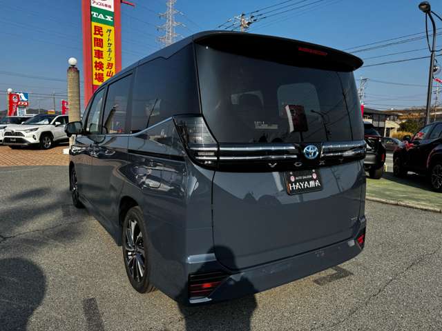 トヨタ ヴォクシー １．８ ハイブリッド Ｓ－Ｚ R7年 (九州・沖縄) 99