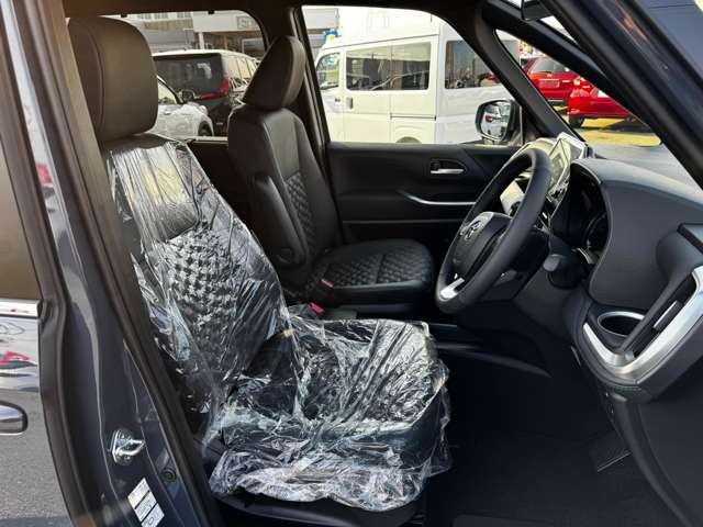 トヨタ ヴォクシー １．８ ハイブリッド Ｓ－Ｚ R7年 (九州・沖縄) 99