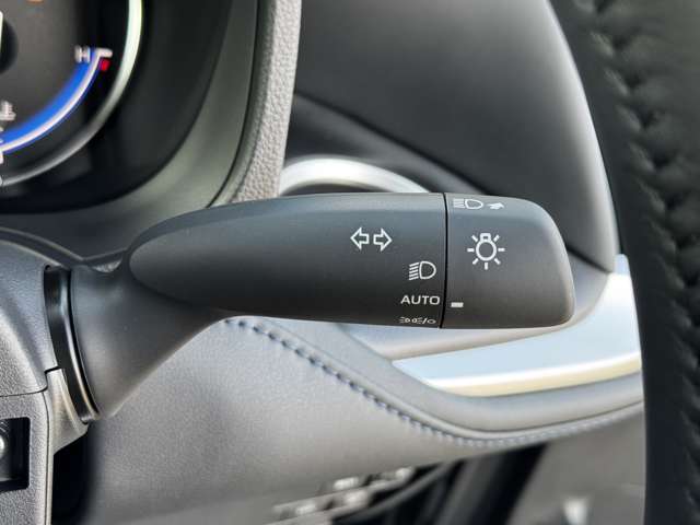 トヨタ ヴォクシー １．８ ハイブリッド Ｓ－Ｚ R7年 (九州・沖縄) 99