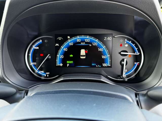 トヨタ ヴォクシー １．８ ハイブリッド Ｓ－Ｚ R7年 (九州・沖縄) 99