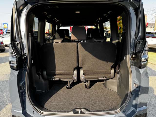 トヨタ ヴォクシー １．８ ハイブリッド Ｓ－Ｚ R7年 (九州・沖縄) 99