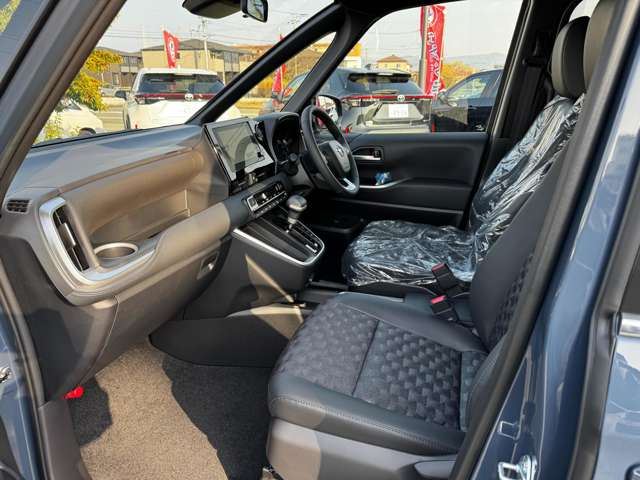 トヨタ ヴォクシー １．８ ハイブリッド Ｓ－Ｚ R7年 (九州・沖縄) 99