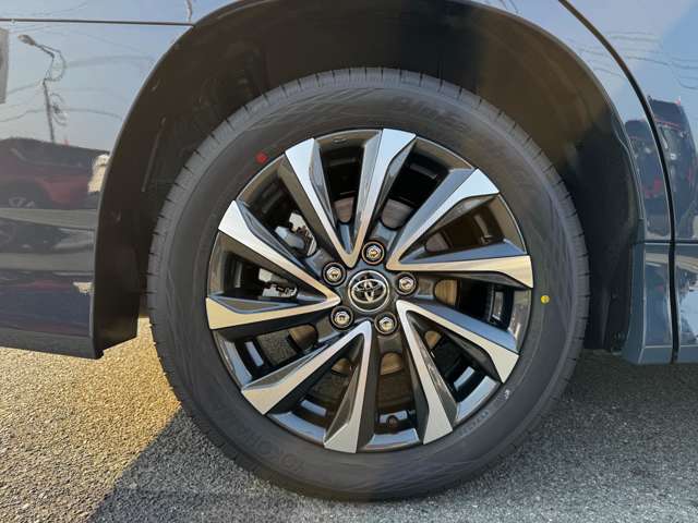 トヨタ ヴォクシー １．８ ハイブリッド Ｓ－Ｚ R7年 (九州・沖縄) 99