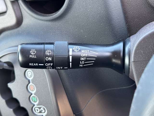 トヨタ スペイド １．５ Ｆ H25年 (九州・沖縄) 99