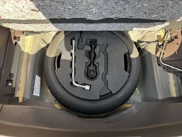 トヨタ スペイド １．５ Ｆ H25年 (九州・沖縄) 99