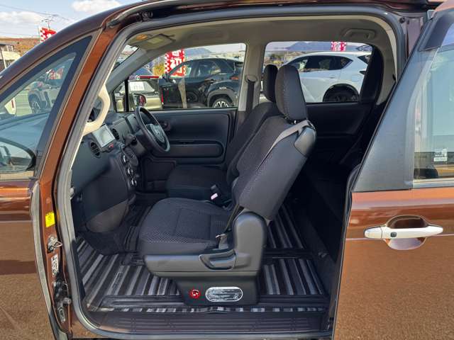 トヨタ スペイド １．５ Ｆ H25年 (九州・沖縄) 99