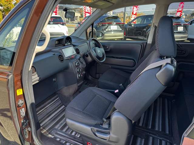 トヨタ スペイド １．５ Ｆ H25年 (九州・沖縄) 99