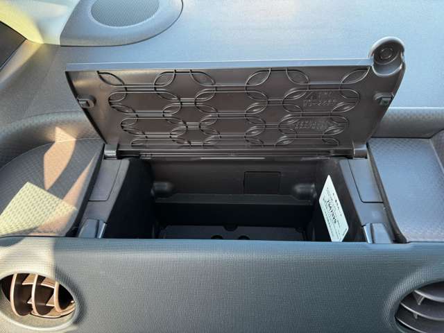 トヨタ スペイド １．５ Ｆ H25年 (九州・沖縄) 99