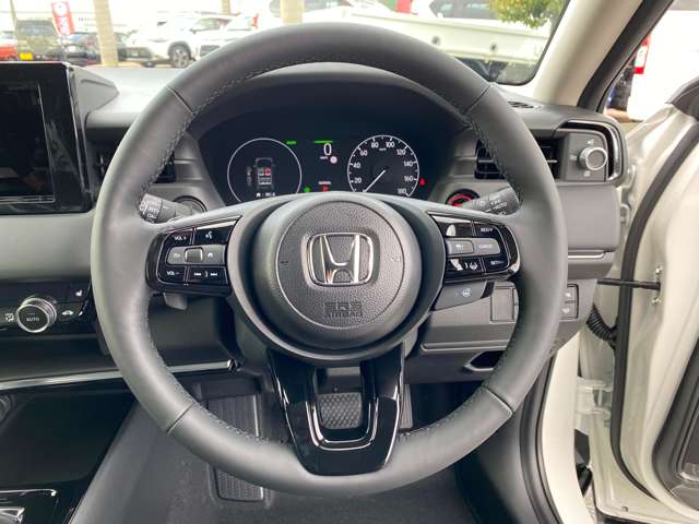 ホンダ ヴェゼル １．５ Ｅ：ＨＥＶ Ｚ R6年 (九州・沖縄) 99