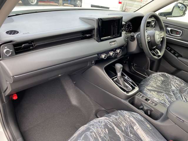 ホンダ ヴェゼル １．５ Ｅ：ＨＥＶ Ｚ R6年 (九州・沖縄) 99