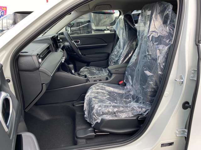 ホンダ ヴェゼル １．５ Ｅ：ＨＥＶ Ｚ R6年 (九州・沖縄) 99