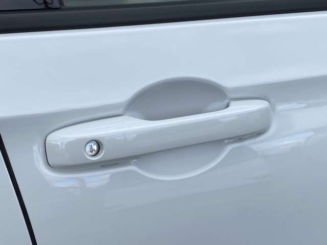 ホンダ ヴェゼル １．５ Ｅ：ＨＥＶ Ｚ R6年 (九州・沖縄) 99