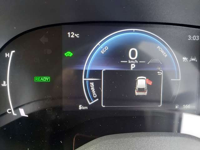 トヨタ ヤリスクロス　ハイブリッド １．５ ハイブリッド Ｚ R6年 (九州・沖縄) 99