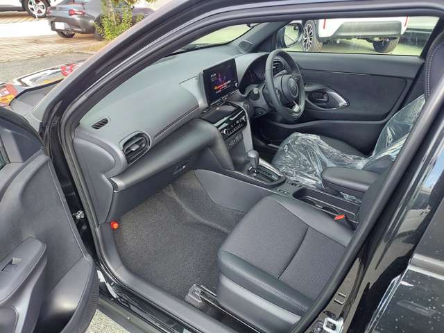 トヨタ ヤリスクロス　ハイブリッド １．５ ハイブリッド Ｚ R6年 (九州・沖縄) 99