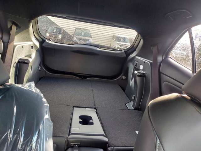 トヨタ ヤリスクロス　ハイブリッド １．５ ハイブリッド Ｚ R6年 (九州・沖縄) 99