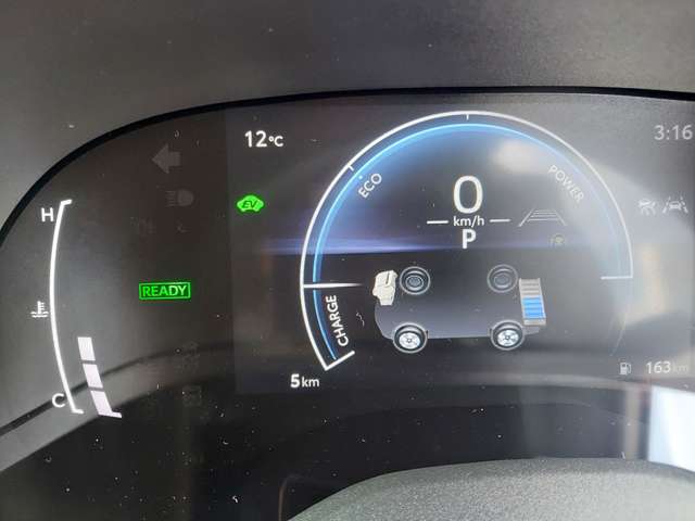 トヨタ ヤリスクロス　ハイブリッド １．５ ハイブリッド Ｚ R6年 (九州・沖縄) 99