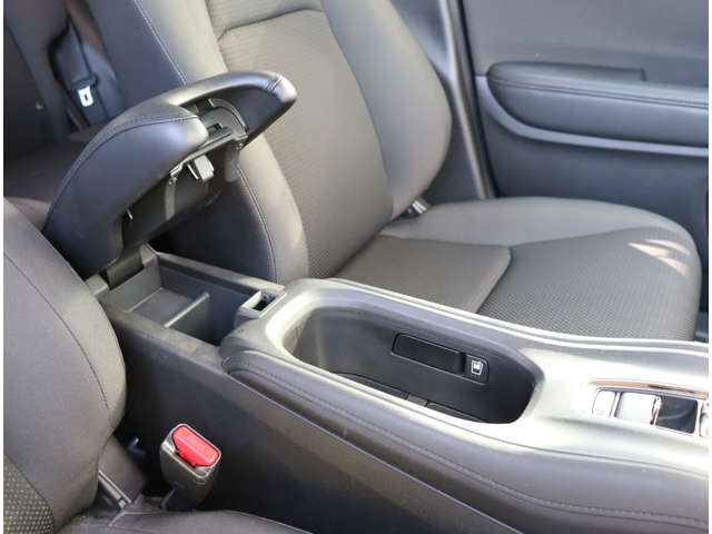 ホンダ ヴェゼル １．５ Ｘ ホンダセンシング H30年 (関東) 99