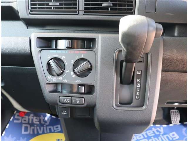 ダイハツ ハイゼットカーゴ ６６０ クルーズターボ R6年 (関東) 99