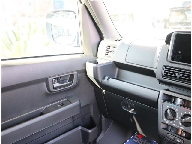 ダイハツ ハイゼットカーゴ ６６０ クルーズターボ R6年 (関東) 99