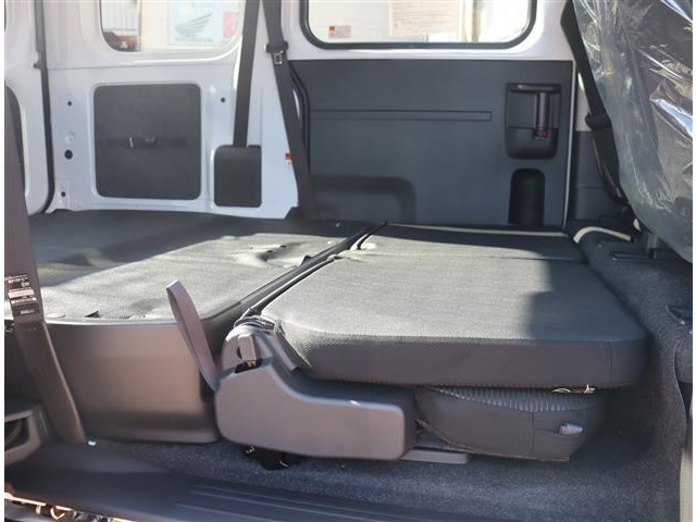 ダイハツ ハイゼットカーゴ ６６０ クルーズターボ R6年 (関東) 99