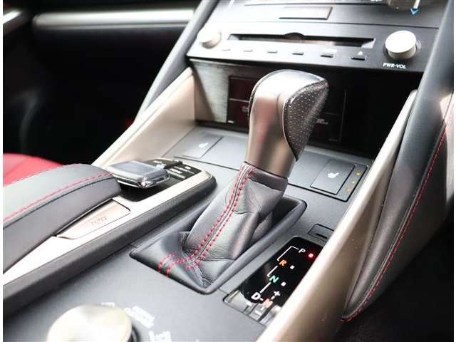 レクサス ＩＳ２００ｔ Ｆスポーツ H29年 (関東) 99