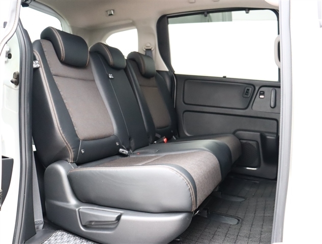 ホンダ フリード＋　ハイブリッド １．５ ハイブリッド Ｇ ホンダセンシング ４ＷＤ R1年 (関東) 99