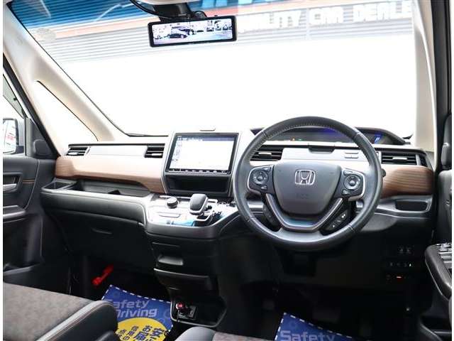 ホンダ フリード＋　ハイブリッド １．５ ハイブリッド Ｇ ホンダセンシング ４ＷＤ R1年 (関東) 99