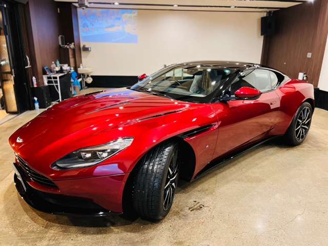 アストンマーティン ＤＢ１１ ローンチエディション H29年 (東海) 99